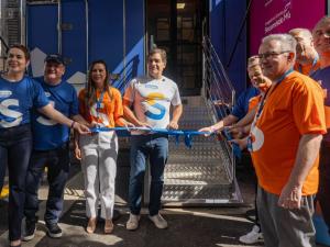 Senac inaugura carreta de TI e Gestão e amplia acesso à educação profissional em todo o estado
